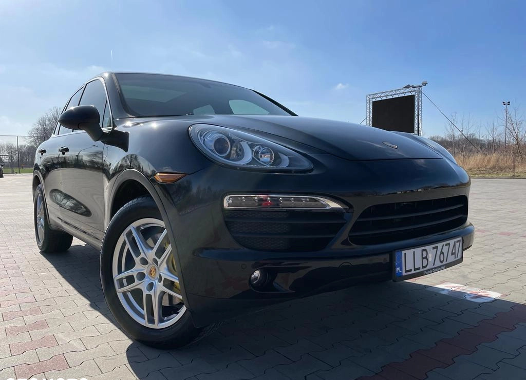 Porsche Cayenne cena 99000 przebieg: 135000, rok produkcji 2013 z Lublin małe 254